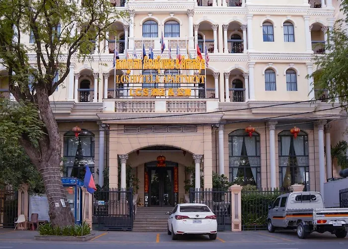 Lcs Hotel & Apartment